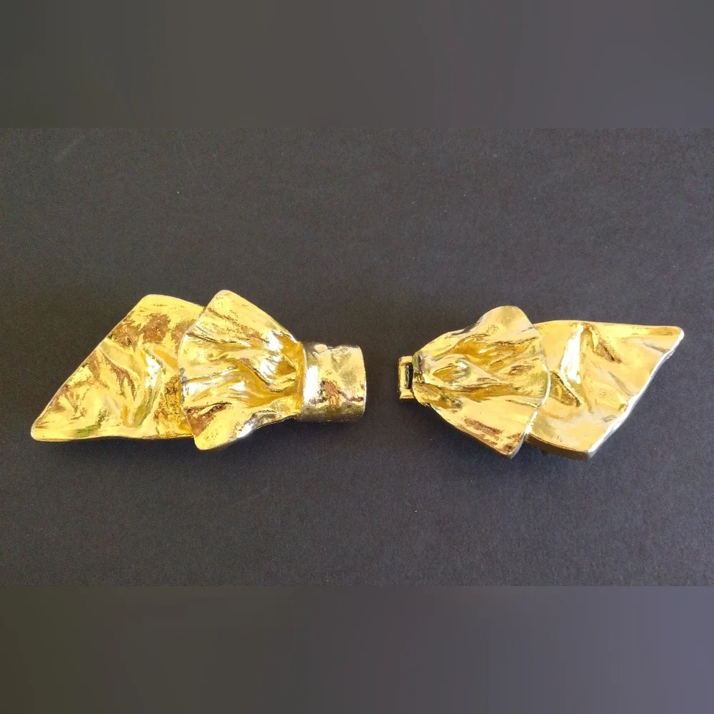 1986 Mimi Di N bow belt buckle gold-plated 2pc